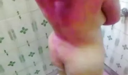 एक ऑनलाइन कैमरे के अंग्रेजी सेक्सी मूवी फुल एचडी सामने लड़की