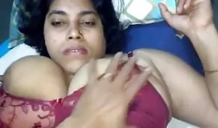 छात्र एल्सा ने पेन्जुन को पकड़ने सेक्सी फिल्म पूरी के लिए कहा