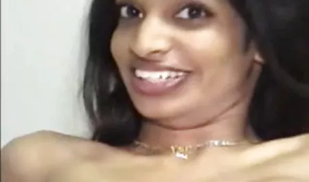 स्टेपसन वेन वाइल्ड ने एक बहुत ही रसदार माँ को तंग किया सेक्स सेक्सी फिल्म सेक्सी