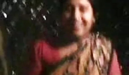 फैंस ने सिंडी कार्सन की एक साथ चुदाई की सेक्सी ब्लू फिल्म कॉमेडी