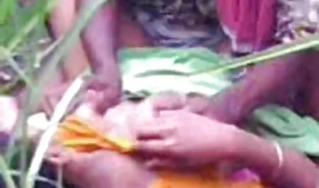 सामान्य मालिश के बजाय सभी छिद्रों में मुस्कुराया हुआ गोरा गड़बड़ हो सेक्सी फिल्म वीडियो 2018 जाता है