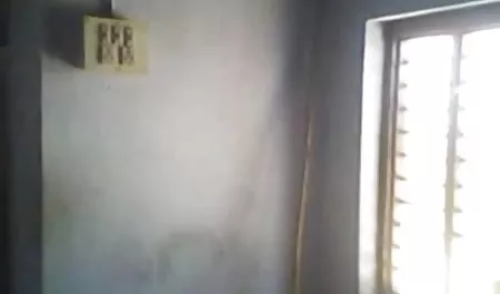 गुदा सेक्सी इंग्लिश वीडियो पिक्चर में अपने डिक अटक गया