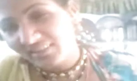 कनाडा की एचडी सेक्सी फिल्म हिंदी वेश्या कैपरी