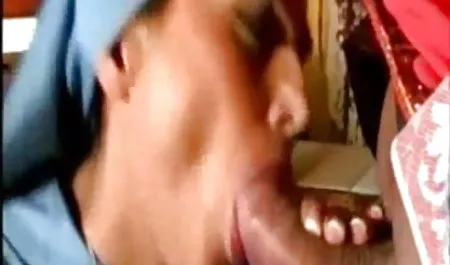 रूसी आप्रवासी मार्कस हिंदी सेक्सी फिल्म फिल्म डुप्रे ने पड़ोसी कैली कार्टर को गधे में पोस्ट किया