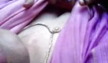 युगल ने सलमान की सेक्सी मूवी लेंस मारा