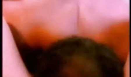 एलेक्सिस और एड्रियाना अपनी-अपनी इंग्लिश मूवी सेक्सी मूवी दिशा लेकर आए हैं - झूला झूलते हुए