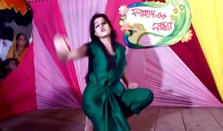 माँ वल्का की दोस्त ओनानिस्ट ओलेग के फूले हुए सदस्य से हिंदी सेक्सी फिल्म फिल्म उत्तेजित थी