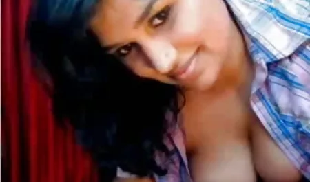 सुरक्षित रूप से एक सेक्सी फिल्म cumshot कुतिया सिएरा निकोल जीभ पर