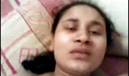 एक सेक्सी बीएफ हिंदी फिल्म समलैंगिक के साथ एक टैक्सी में चैनल सोमरसॉल्ट्स