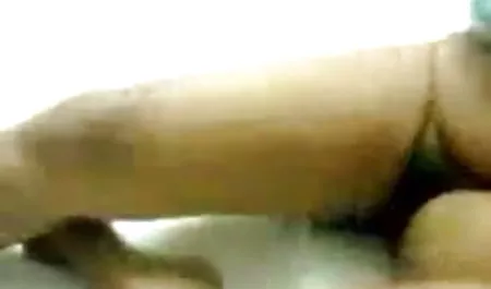 सोफे सेक्सी वीडियो फिल्म गंदी पर रूसी प्यारी माशा के साथ कमबख्त