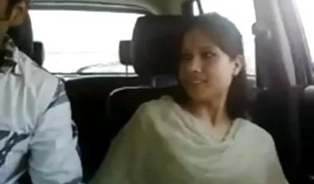 स्तन और योनि के बीच सेक्सी मूवी पिक्चर हिंदी में