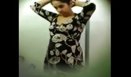मैंने इंग्लिश पिक्चर फिल्म सेक्सी वीडियो चित्र लेने के लिए अपने शरीर और सम्मान के साथ भुगतान किया