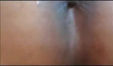 लड़की की गणना नियोक्ता के साथ गुदा सेक्स द्वारा की जाती है इंग्लिश में सेक्स पिक्चर