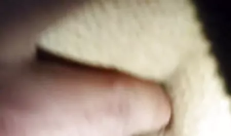 लड़की को डेब्यूचरी बहुत सेक्सी फिल्म भेज दो पसंद है