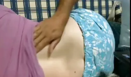 जवान ने सेक्सी हिंदी इंग्लिश पिक्चर अपनी सौतेली माँ के साथ टिफ़नी को बंद कर दिया