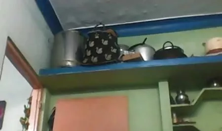 वाइस के नेट में एक स्थायी गुलाम की तरह एक वफादार गुलाम सेक्सी फिल्म हिंदी में चाहिए के रूप में मिला