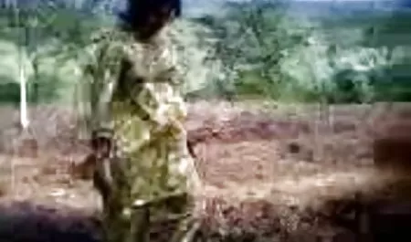 भाई बहन को प्राकृतिक स्तन से चोदता सेक्सी फिल्म लगा दो है