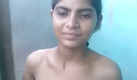 काला इंग्लिश मूवी सेक्सी मूवी आदमी एक डमी ब्लौंडी फेसर को चोदता है