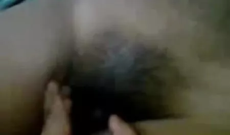 एशियन ने बिना नंबर वाली वैन में सेक्स के लिए अपनी भलाई के लिए भुगतान किया सेक्स पिक्चर सेक्स