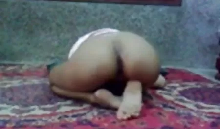 एक लड़की के साथ सेक्सी मूवी बीएफ फिल्म सुंदर कामुकता