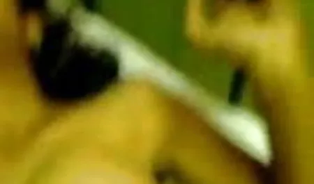 भाई ने बहन हेली रीड के छोटे स्तन फिल्म फुल सेक्सी को देखा