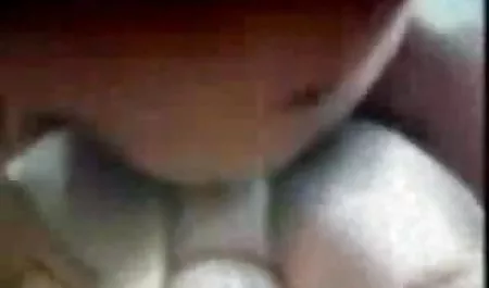 एक ड्रेस में चेक लड़की ने सेक्सी फिल्में इंग्लिश में अपनी चूत चाटने को दी