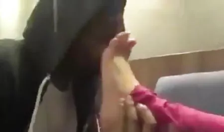 इसे किचन हिंदी में सेक्सी मूवी में रखें