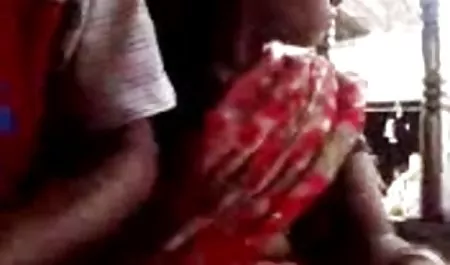 माँ बाथरूम सेक्सी मूवी हिन्दी में घुस गई सौतेली माँ के पास