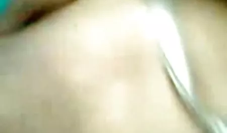 हिंसक सेक्सी फिल्म भेजो वीडियो में सेक्स के साथ एक प्रेम संबंध शुरू हुआ