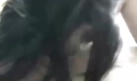 साधारण लड़कियों के साथ सेक्सी फिल्म हद नहीं