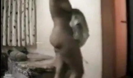तूफानी समूह हीरो हीरोइन की सेक्सी फिल्म धमाका