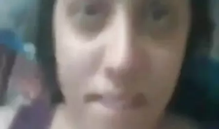 ब्लैक कार सेक्सी वीडियो फिल्म देखने वाली रिपेयरमैन सस्ते Shmaru टिफ़नी fucks