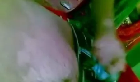 एक समय में दो उदार प्रायोजक वीडियो सेक्सी हिंदी मूवी पेश करता है