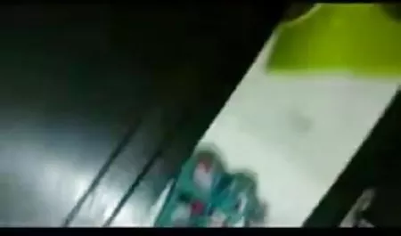 जेनिफर रेज़्डे ने सेक्सी मूवी एचडी पुरुषों के साथ कोई सेक्स नहीं किया था