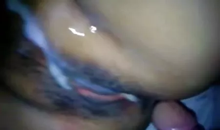 जे के साथ असामान्य पोज में हिंदी सेक्सी फिल्म हिंदी सेक्सी फिल्म घुंघराले आबनूस सेसिलिया लियोन जुड़वां