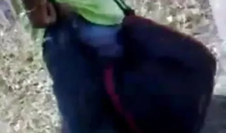 दो-लड़की अब कुंवारी नहीं फिल्म सेक्सी वीडियो में है
