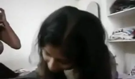 एक सेक्सी सेक्सी इंग्लिश पिक्चर डमी के साथ सेक्स